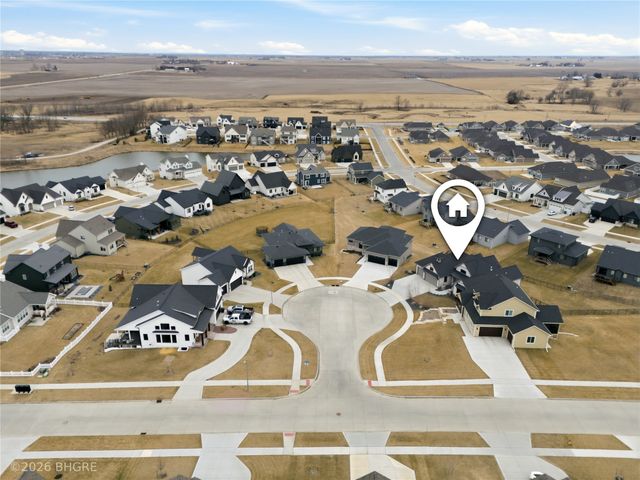 228 NE 60th Court, Ankeny, IA 50021