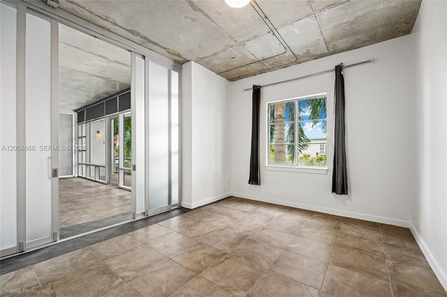 365 SE 6th Ave 308, Delray Beach, FL 33483