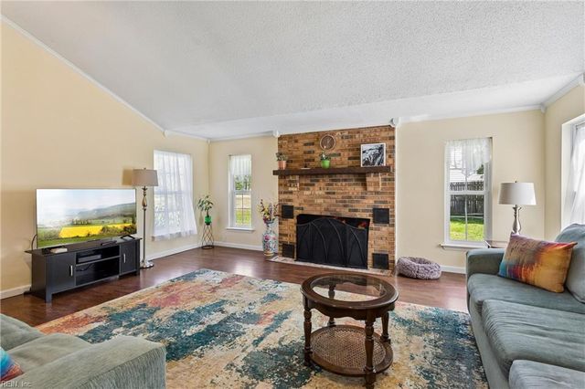 107 Smokehouse LN, Williamsburg, VA 23185