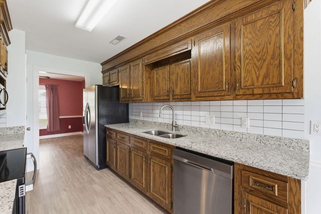 240 Hidden Bay Drive, Sumter, SC 29154