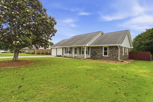 240 Hidden Bay Drive, Sumter, SC 29154
