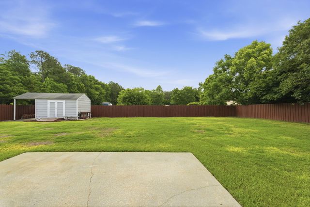 240 Hidden Bay Drive, Sumter, SC 29154