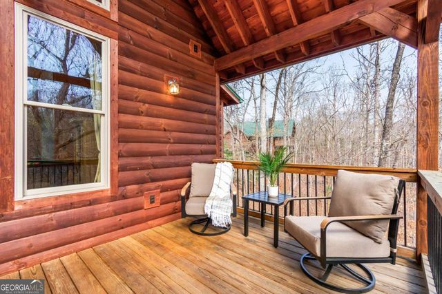 281 Maple Ridge Road, Cleveland, GA 30528
