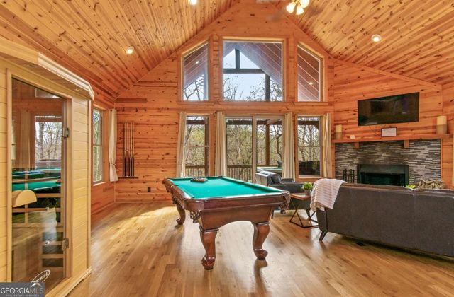 281 Maple Ridge Road, Cleveland, GA 30528