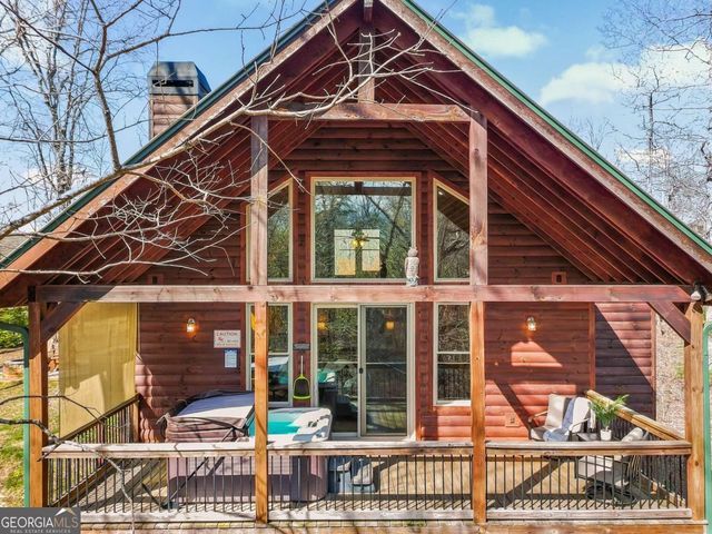 281 Maple Ridge Road, Cleveland, GA 30528