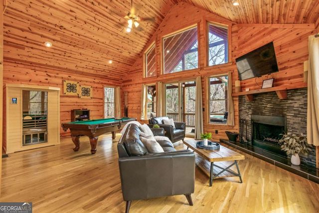 281 Maple Ridge Road, Cleveland, GA 30528