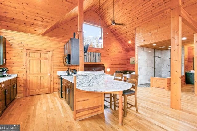 281 Maple Ridge Road, Cleveland, GA 30528