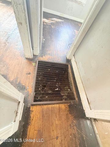 354 Walthall Street, Grenada, MS 38901