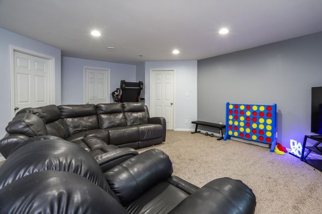 4509 W 11th Street W, West Fargo, ND 58078