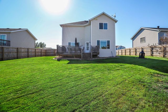 4509 W 11th Street W, West Fargo, ND 58078
