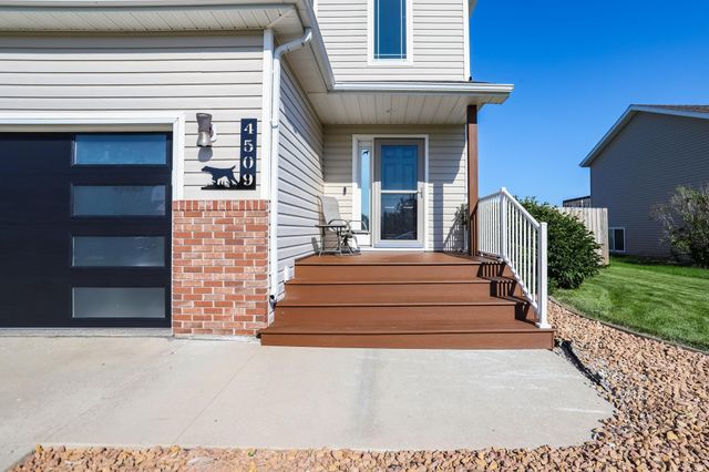 4509 W 11th Street W, West Fargo, ND 58078
