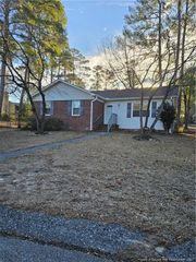 1121 Lake Stone Place, Fayetteville, NC 28311
