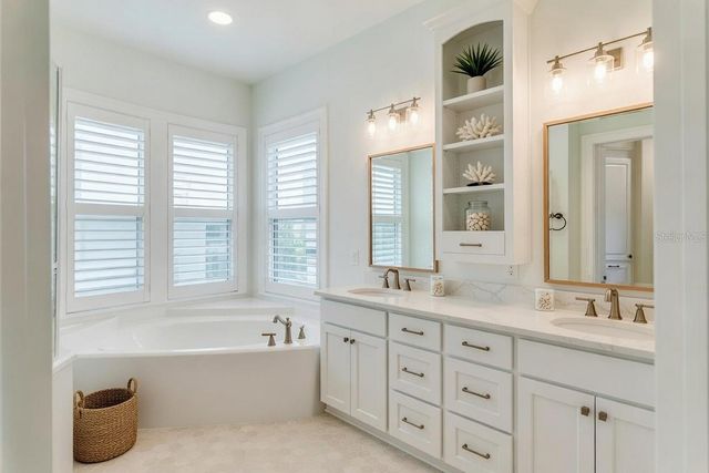 8603 MAGNOLIA STREET, Gibsonton, FL 33534