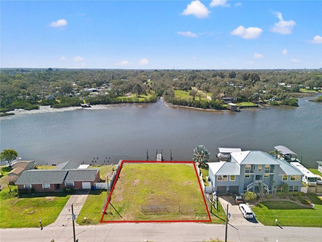 8603 MAGNOLIA STREET, Gibsonton, FL 33534