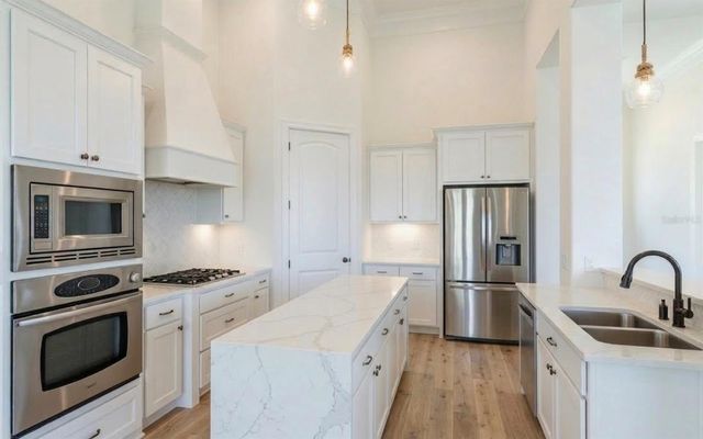 8603 MAGNOLIA STREET, Gibsonton, FL 33534