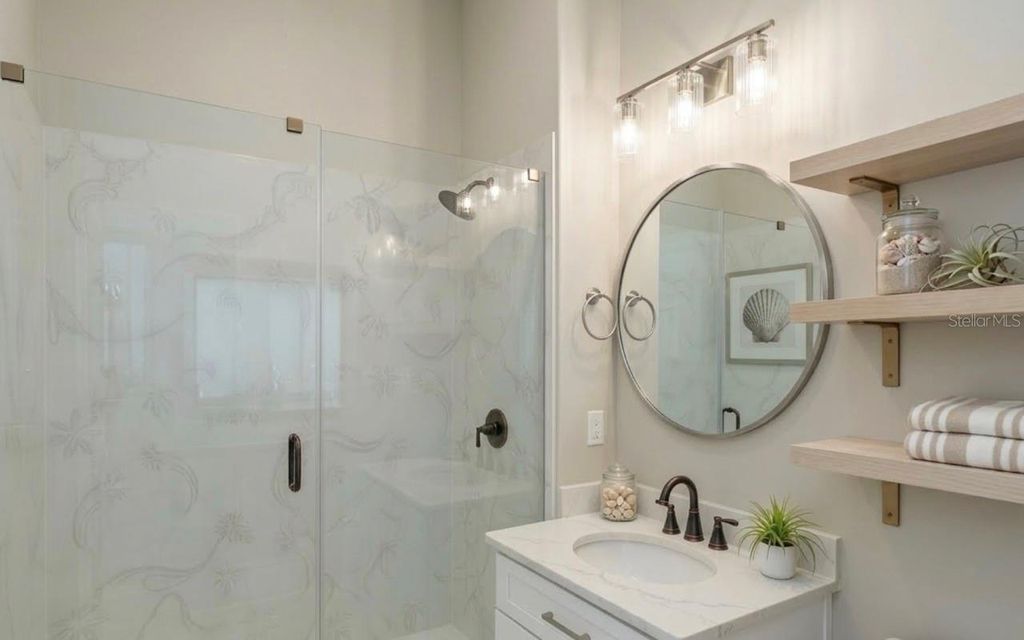 Image 11 of property listing at 8603 MAGNOLIA STREET, Gibsonton, FL 33534