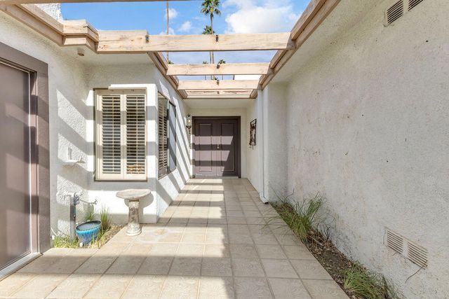 84 Avenida Las Palmas, Rancho Mirage, CA 92270