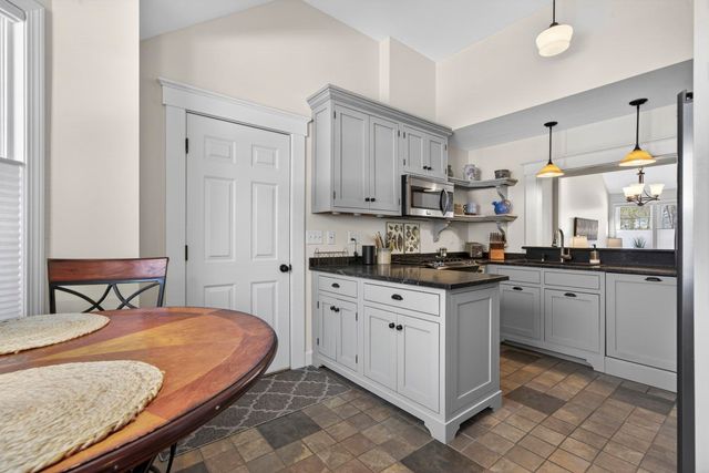 1465 Hooksett Rd Unit 418, Hooksett, NH 03106