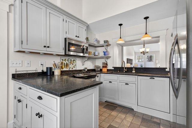 1465 Hooksett Rd Unit 418, Hooksett, NH 03106