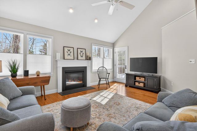 1465 Hooksett Rd Unit 418, Hooksett, NH 03106