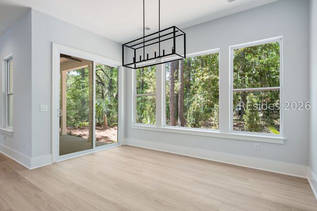 26 Longwood Dr, Okatie, SC 29909