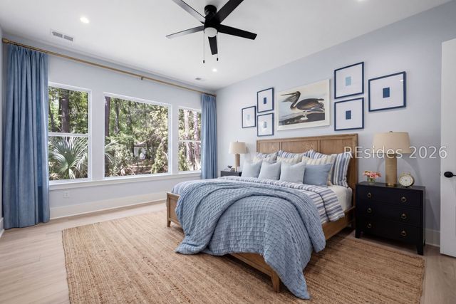 26 Longwood Dr, Okatie, SC 29909