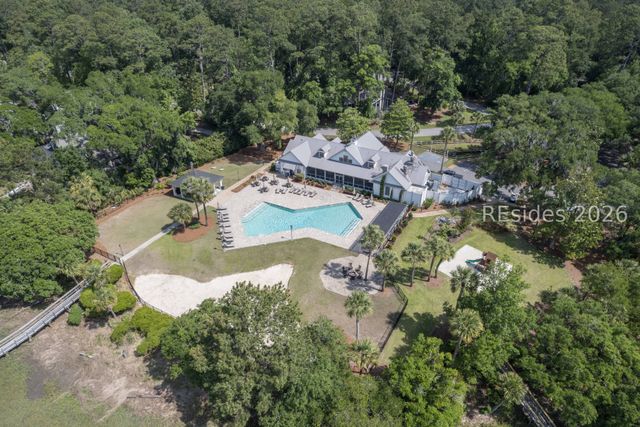26 Longwood Dr, Okatie, SC 29909