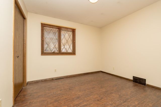 502 Highland Drive, Chanhassen, MN 55317