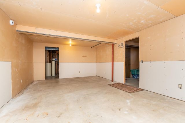 502 Highland Drive, Chanhassen, MN 55317