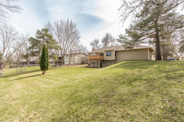 502 Highland Drive, Chanhassen, MN 55317