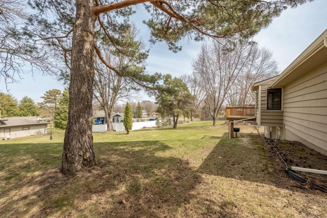 502 Highland Drive, Chanhassen, MN 55317