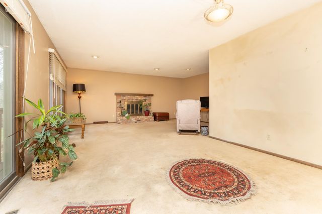 502 Highland Drive, Chanhassen, MN 55317