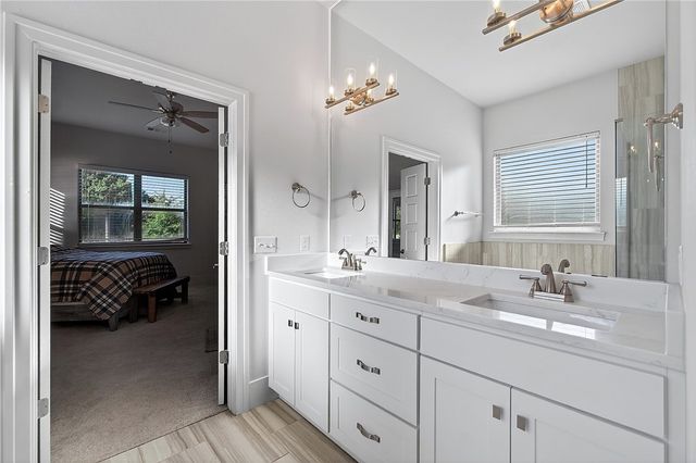3989 W Dahlia, Fayetteville, AR 72704