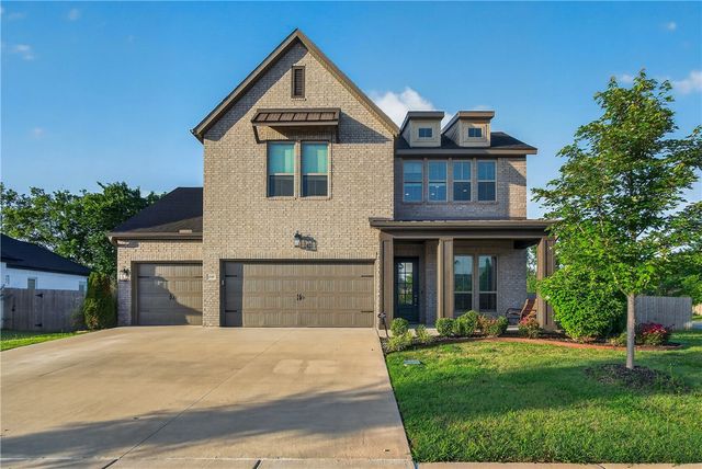 3989 W Dahlia, Fayetteville, AR 72704
