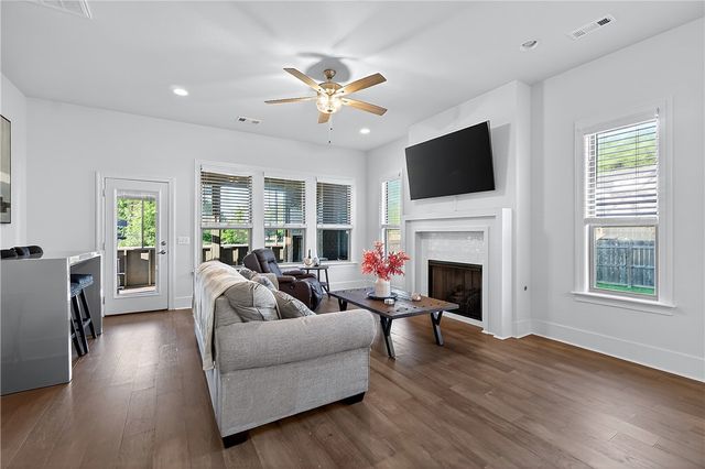 3989 W Dahlia, Fayetteville, AR 72704