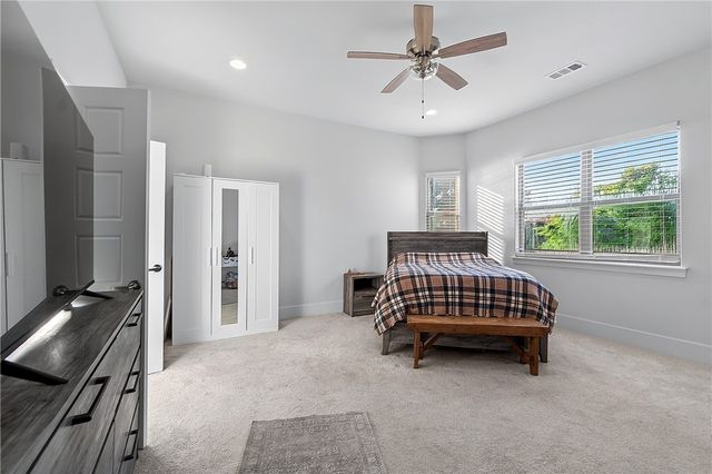 3989 W Dahlia, Fayetteville, AR 72704