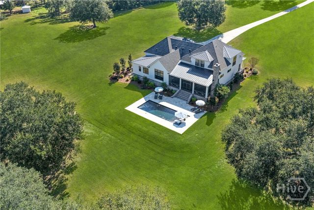 498 Walter L Dasher Road, Glennville, GA 30427