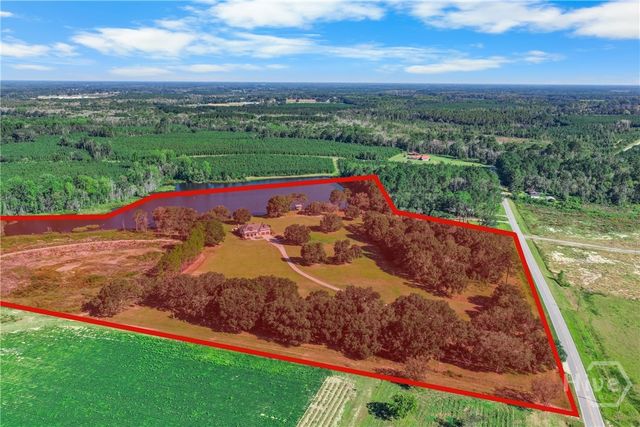 498 Walter L Dasher Road, Glennville, GA 30427