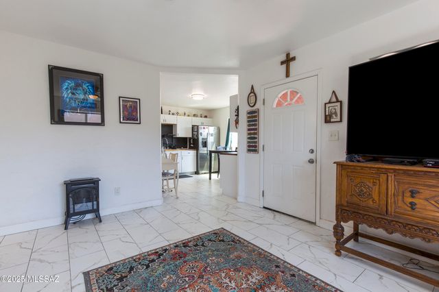 2439 N Richey Boulevard, Tucson, AZ 85716