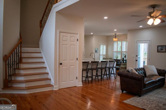 2735 Hanson Court, Cumming, GA 30041