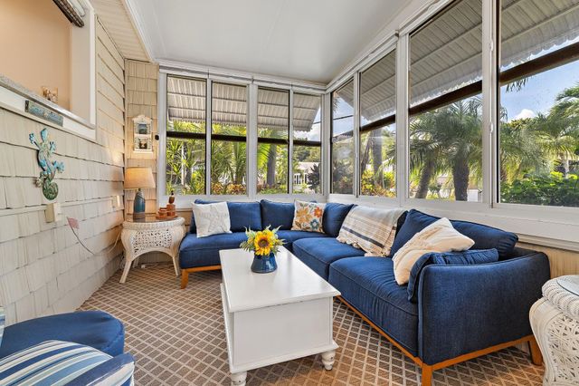 400 N HIGHWAY A1A 33, Jupiter, FL 33477