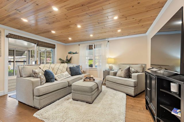 400 N HIGHWAY A1A 33, Jupiter, FL 33477