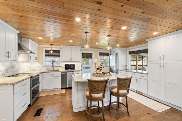 400 N HIGHWAY A1A 33, Jupiter, FL 33477