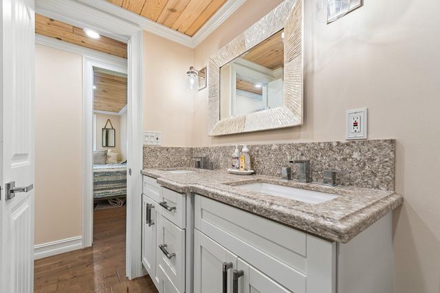 400 N HIGHWAY A1A 33, Jupiter, FL 33477