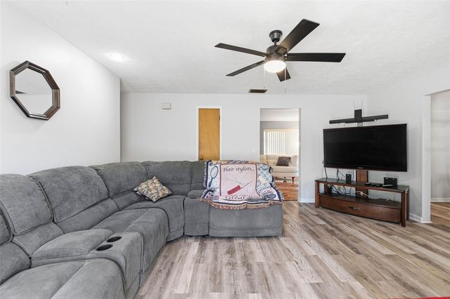 4120 TEMPLE HEIGHTS ROAD, Tampa, FL 33617