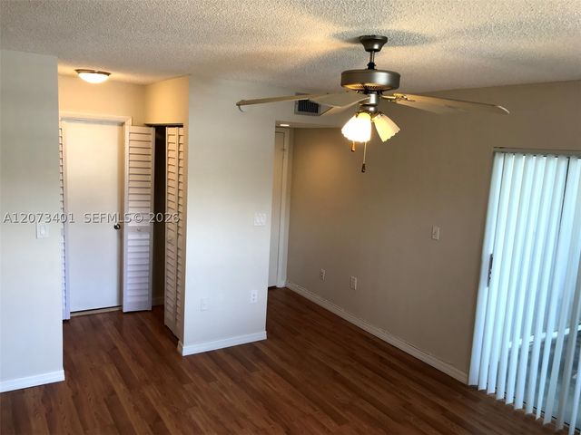 8580 SW 212th St 105, Cutler Bay, FL 33189