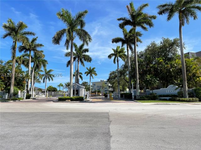 8580 SW 212th St 105, Cutler Bay, FL 33189