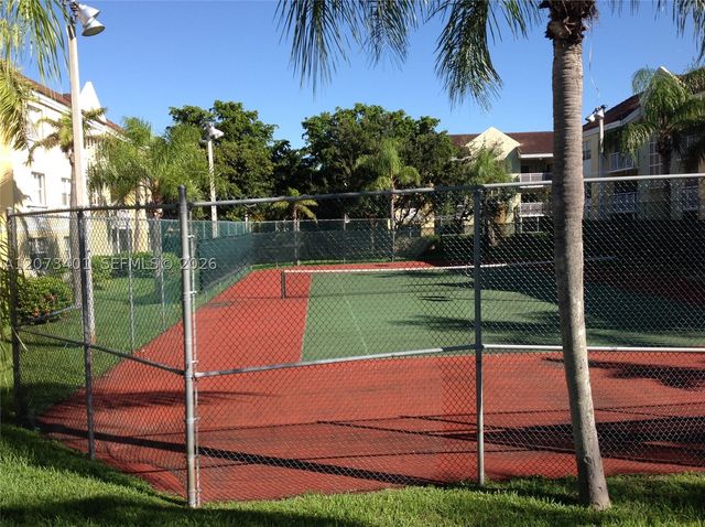 8580 SW 212th St 105, Cutler Bay, FL 33189