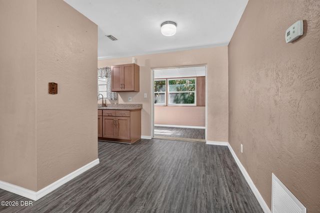 1225 Moravia Avenue, Daytona Beach, FL 32117