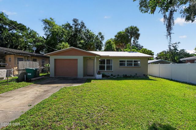 1225 Moravia Avenue, Daytona Beach, FL 32117
